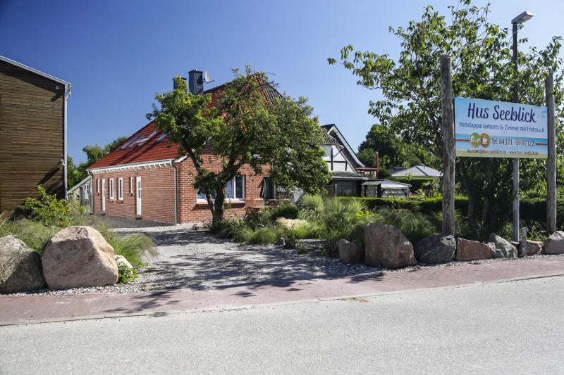 Hotel & Ferienunterkuenfte Hus Seeblick Fehmarn Exterior foto