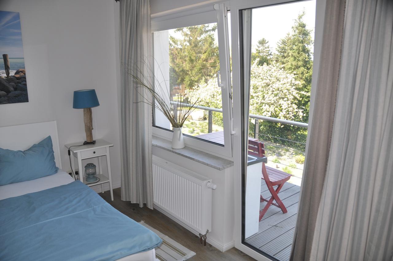 Hotel & Ferienunterkuenfte Hus Seeblick Fehmarn Exterior foto
